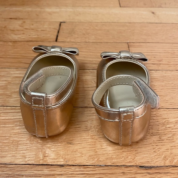 Two pairs of Baby Girl Shoes Gold - Picture 5 of 9